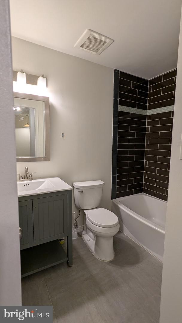 14743 TAMARACK PL, WOODBRIDGE, Virginia 22191, 3 Bedrooms Bedrooms, ,2 BathroomsBathrooms,Residential,For sale,14743 TAMARACK PL,VAPW2093472 MLS # VAPW2093472