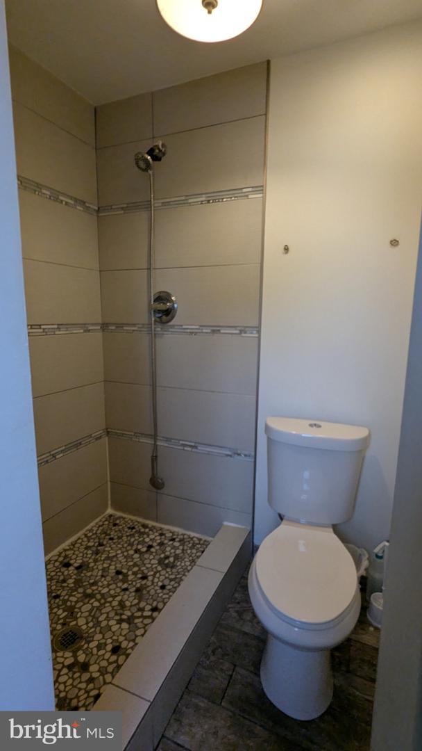 14743 TAMARACK PL, WOODBRIDGE, Virginia 22191, 3 Bedrooms Bedrooms, ,2 BathroomsBathrooms,Residential,For sale,14743 TAMARACK PL,VAPW2093472 MLS # VAPW2093472