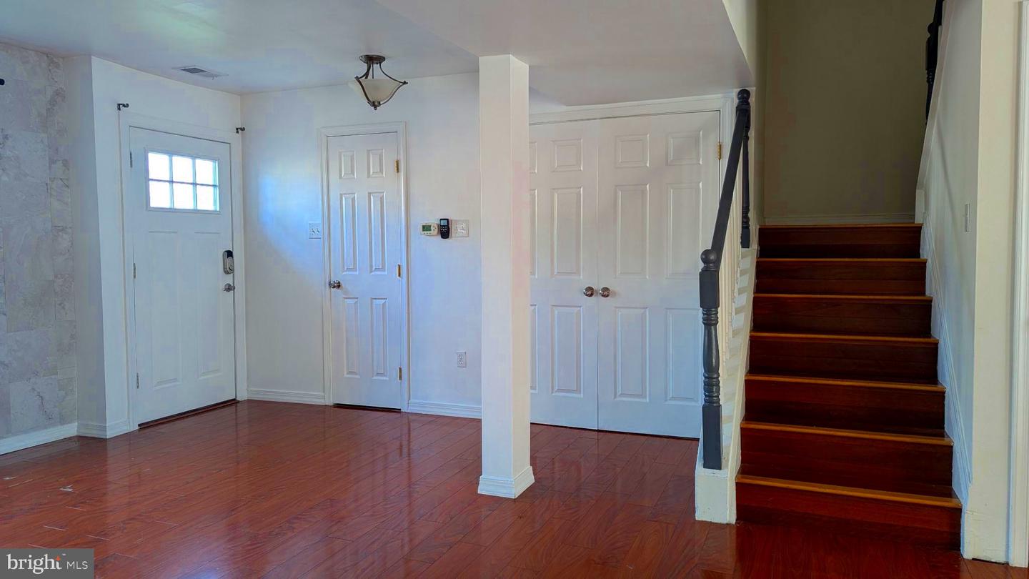 14743 TAMARACK PL, WOODBRIDGE, Virginia 22191, 3 Bedrooms Bedrooms, ,2 BathroomsBathrooms,Residential,For sale,14743 TAMARACK PL,VAPW2093472 MLS # VAPW2093472
