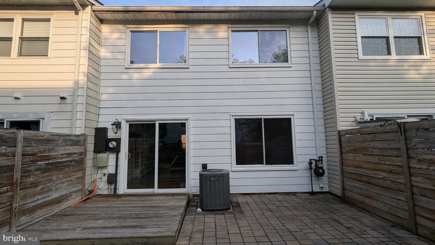 14743 TAMARACK PL, WOODBRIDGE, Virginia 22191, 3 Bedrooms Bedrooms, ,2 BathroomsBathrooms,Residential,For sale,14743 TAMARACK PL,VAPW2093472 MLS # VAPW2093472