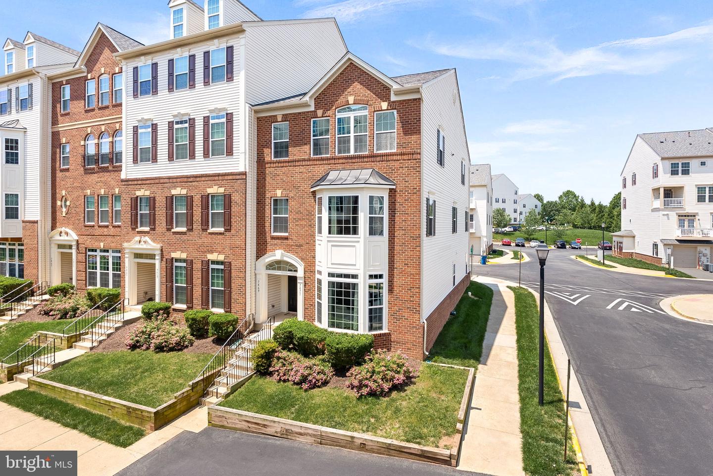 7471 BRUNSON CIR #10A, GAINESVILLE, Virginia 20155, 3 Bedrooms Bedrooms, ,2 BathroomsBathrooms,Residential,For sale,7471 BRUNSON CIR #10A,VAPW2093778 MLS # VAPW2093778
