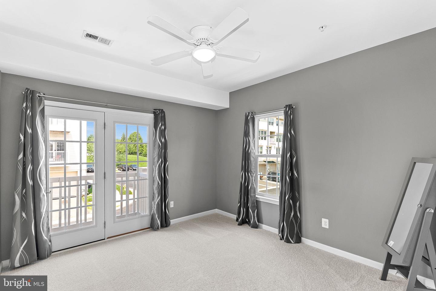 7471 BRUNSON CIR #10A, GAINESVILLE, Virginia 20155, 3 Bedrooms Bedrooms, ,2 BathroomsBathrooms,Residential,For sale,7471 BRUNSON CIR #10A,VAPW2093778 MLS # VAPW2093778