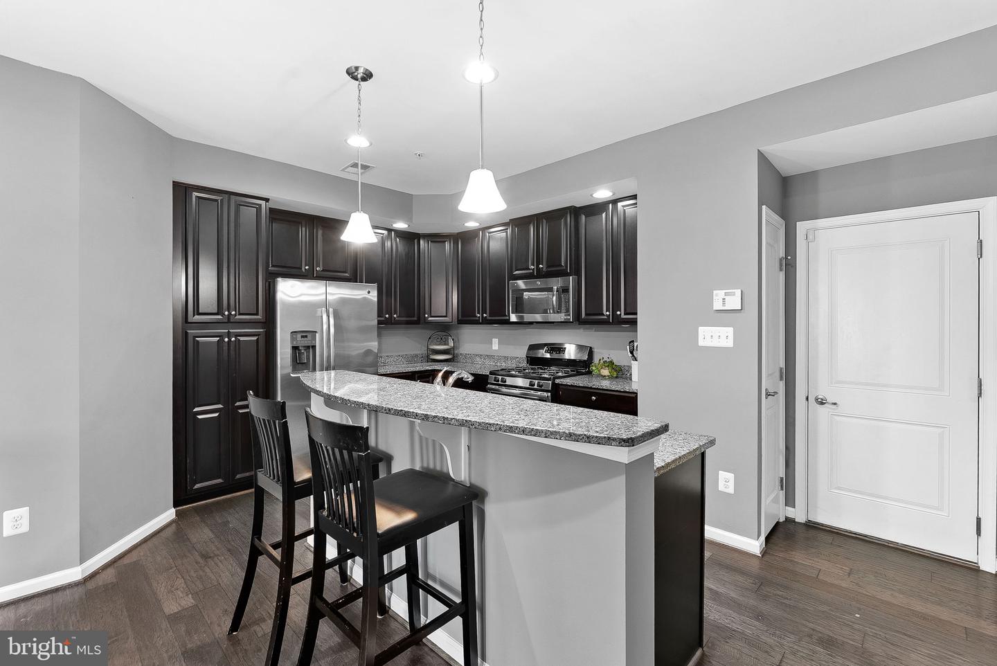7471 BRUNSON CIR #10A, GAINESVILLE, Virginia 20155, 3 Bedrooms Bedrooms, ,2 BathroomsBathrooms,Residential,For sale,7471 BRUNSON CIR #10A,VAPW2093778 MLS # VAPW2093778