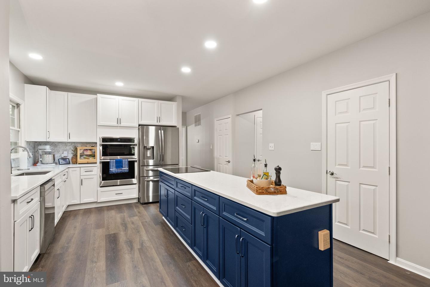 6689 HIGHPOINT CT, MANASSAS, Virginia 20112, 5 Bedrooms Bedrooms, ,4 BathroomsBathrooms,Residential,For sale,6689 HIGHPOINT CT,VAPW2093882 MLS # VAPW2093882