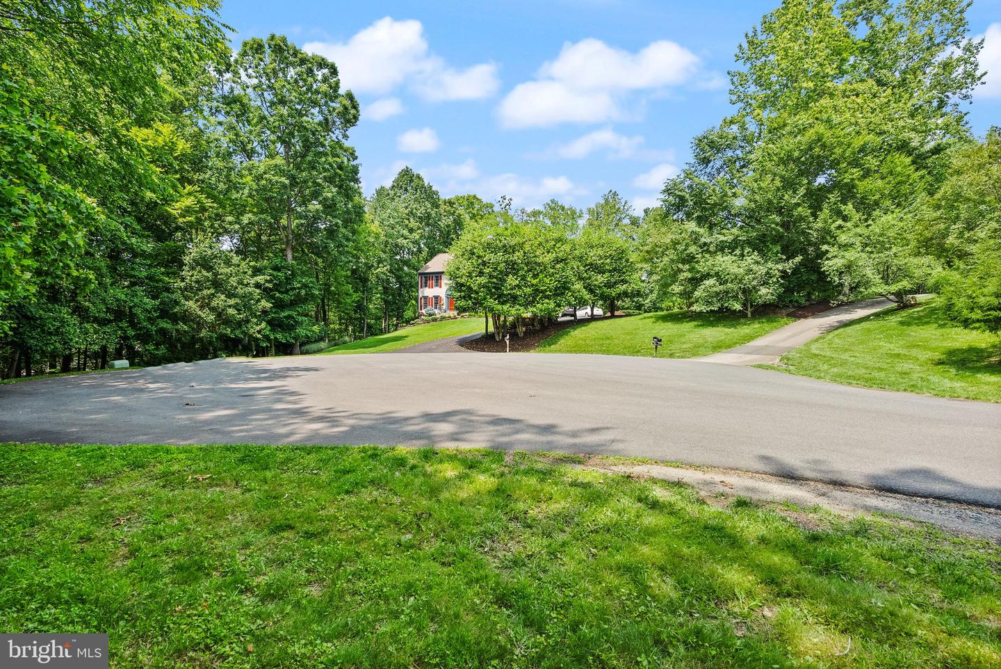 6689 HIGHPOINT CT, MANASSAS, Virginia 20112, 5 Bedrooms Bedrooms, ,4 BathroomsBathrooms,Residential,For sale,6689 HIGHPOINT CT,VAPW2093882 MLS # VAPW2093882