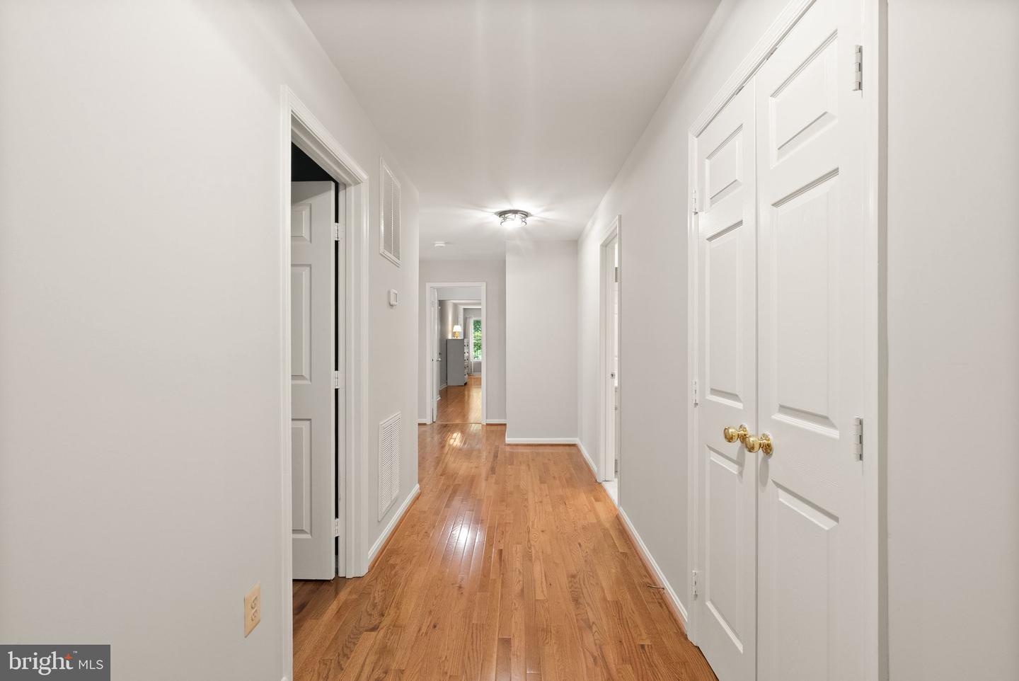 6689 HIGHPOINT CT, MANASSAS, Virginia 20112, 5 Bedrooms Bedrooms, ,4 BathroomsBathrooms,Residential,For sale,6689 HIGHPOINT CT,VAPW2093882 MLS # VAPW2093882
