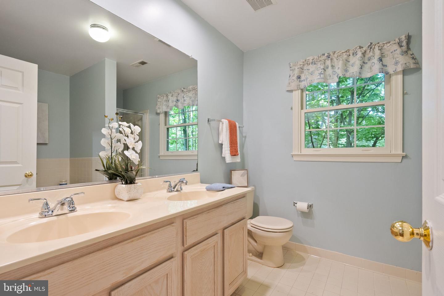 6689 HIGHPOINT CT, MANASSAS, Virginia 20112, 5 Bedrooms Bedrooms, ,4 BathroomsBathrooms,Residential,For sale,6689 HIGHPOINT CT,VAPW2093882 MLS # VAPW2093882