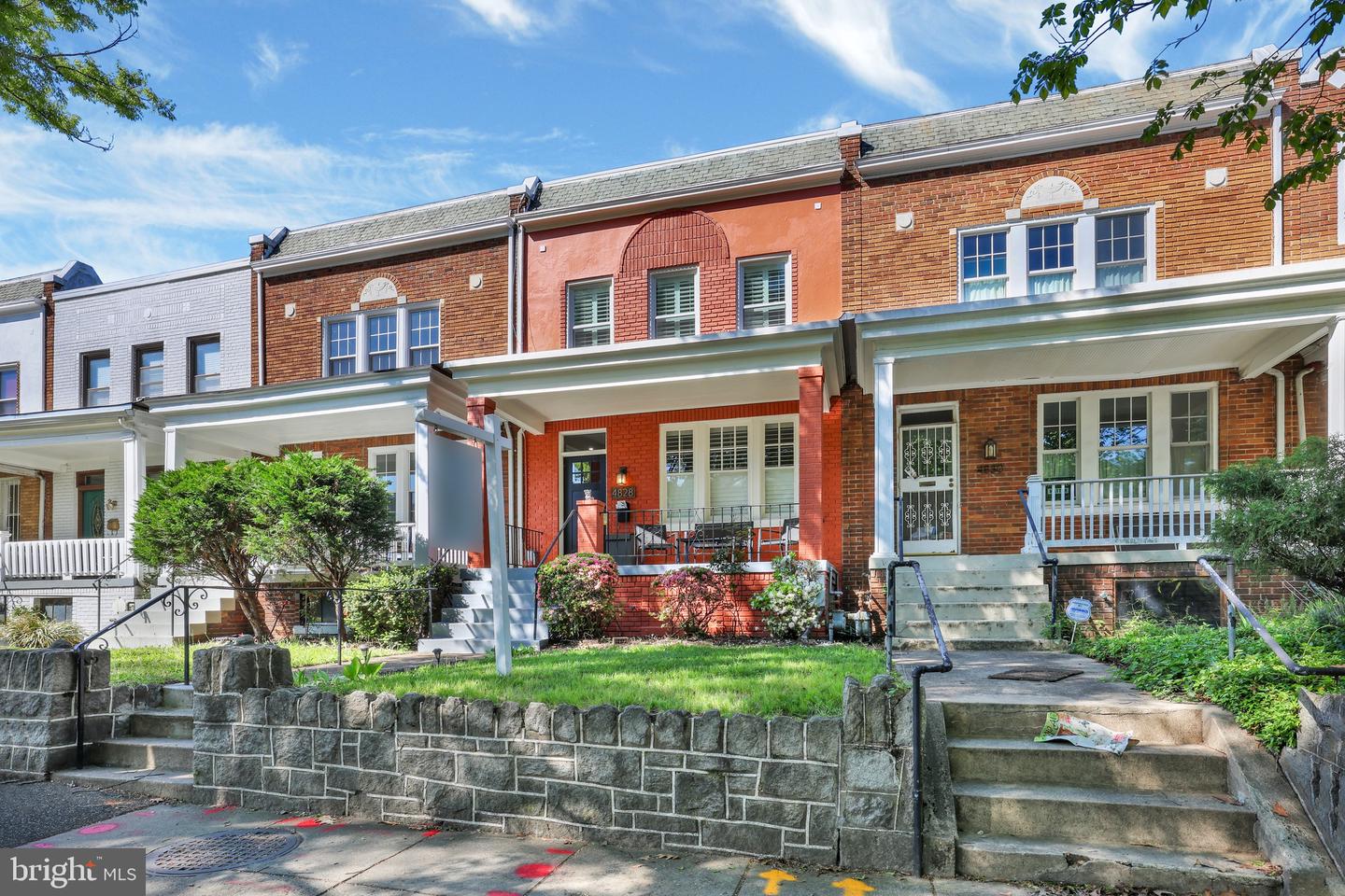 4828 ILLINOIS AVE NW, WASHINGTON, District Of Columbia 20011, 3 Bedrooms Bedrooms, ,2 BathroomsBathrooms,Residential,For sale,4828 ILLINOIS AVE NW,DCDC2198984 MLS # DCDC2198984
