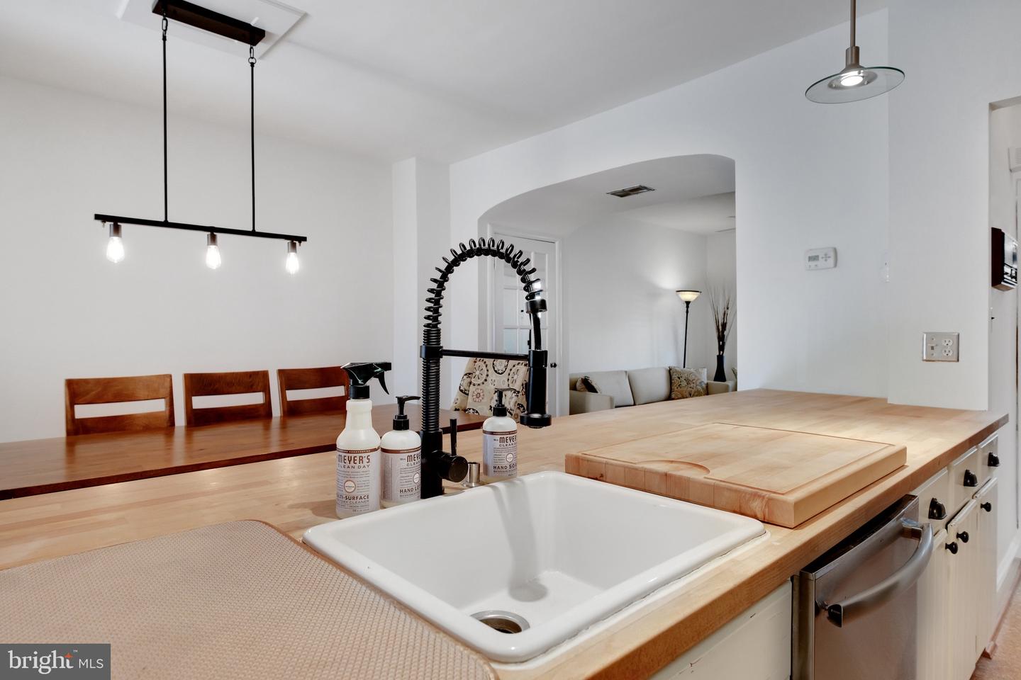 4828 ILLINOIS AVE NW, WASHINGTON, District Of Columbia 20011, 3 Bedrooms Bedrooms, ,2 BathroomsBathrooms,Residential,For sale,4828 ILLINOIS AVE NW,DCDC2198984 MLS # DCDC2198984