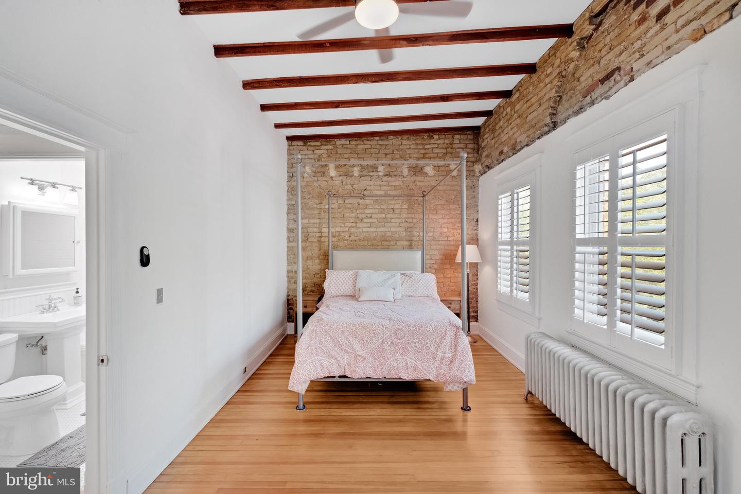 4828 ILLINOIS AVE NW, WASHINGTON, District Of Columbia 20011, 3 Bedrooms Bedrooms, ,2 BathroomsBathrooms,Residential,For sale,4828 ILLINOIS AVE NW,DCDC2198984 MLS # DCDC2198984
