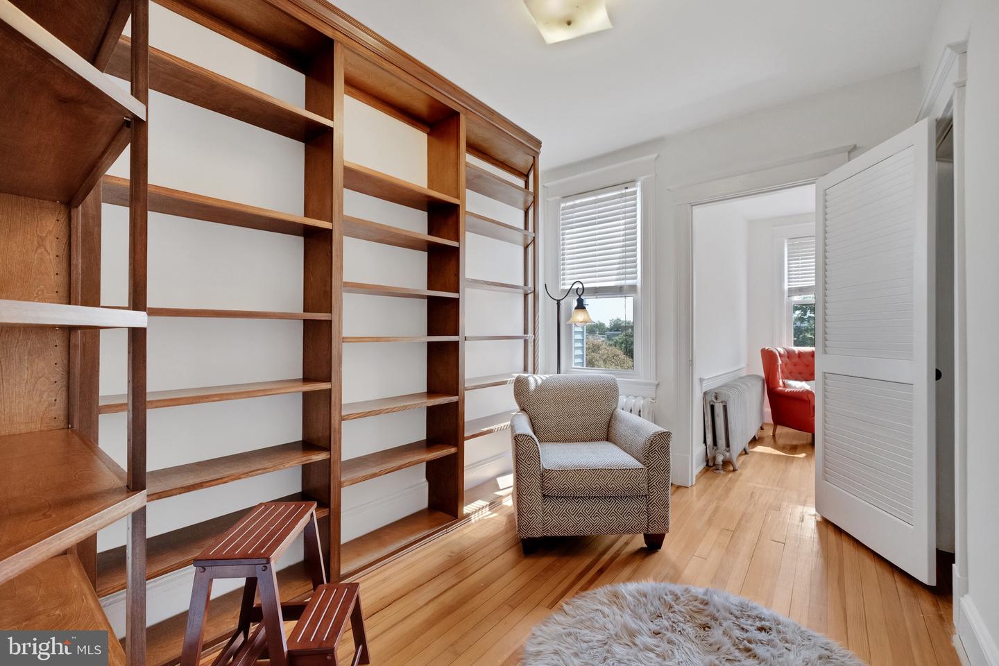 4828 ILLINOIS AVE NW, WASHINGTON, District Of Columbia 20011, 3 Bedrooms Bedrooms, ,2 BathroomsBathrooms,Residential,For sale,4828 ILLINOIS AVE NW,DCDC2198984 MLS # DCDC2198984