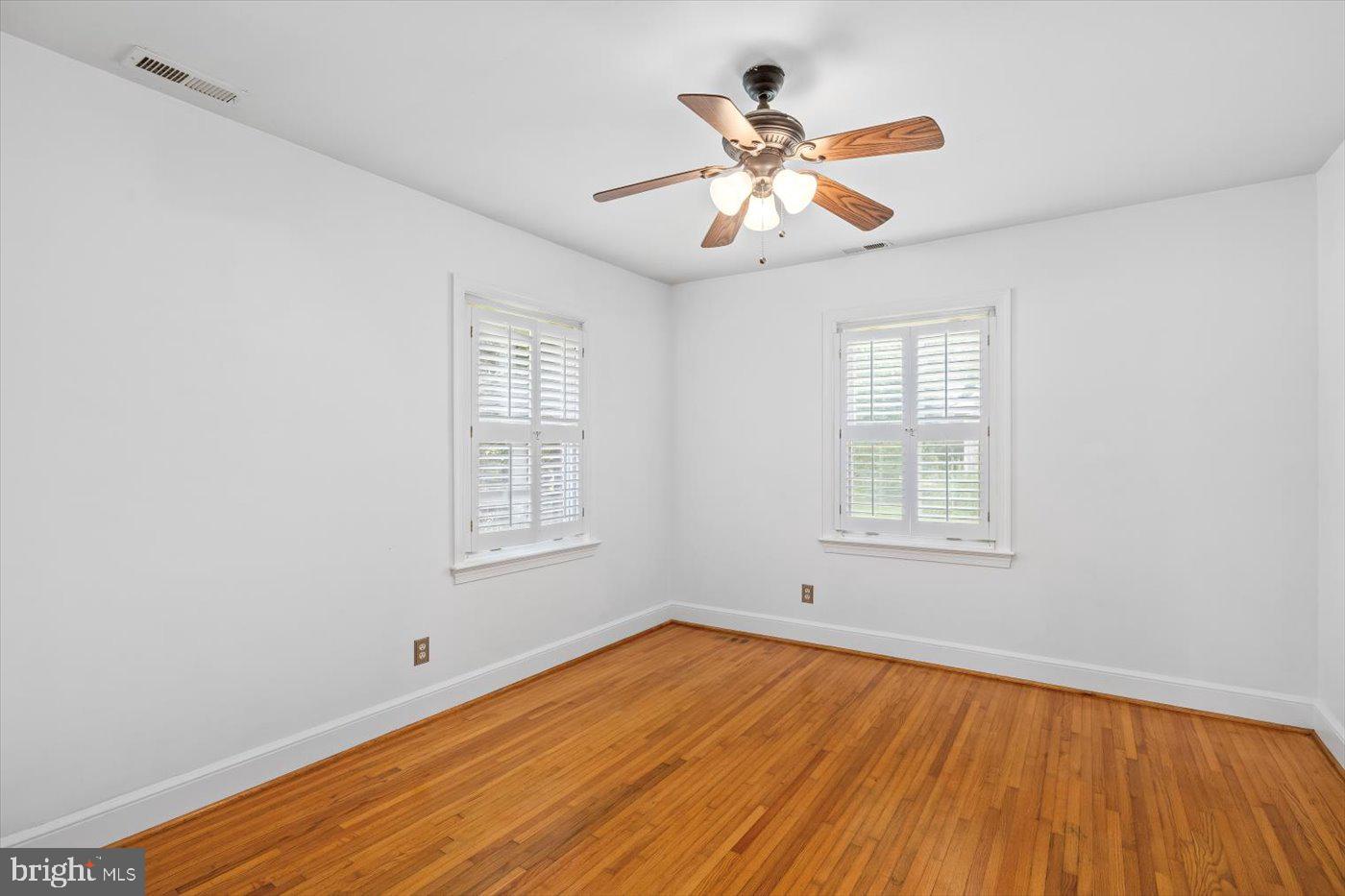 1703 FRANKLIN, FREDERICKSBURG, Virginia 22401, 4 Bedrooms Bedrooms, ,2 BathroomsBathrooms,Residential,For sale,1703 FRANKLIN,VAFB2008124 MLS # VAFB2008124