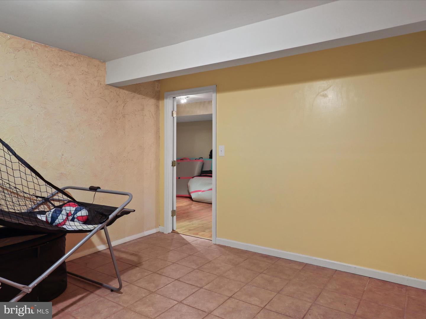 6213 OAKLAND DR, WOODBRIDGE, Virginia 22193, 4 Bedrooms Bedrooms, ,3 BathroomsBathrooms,Residential,For sale,6213 OAKLAND DR,VAPW2094256 MLS # VAPW2094256