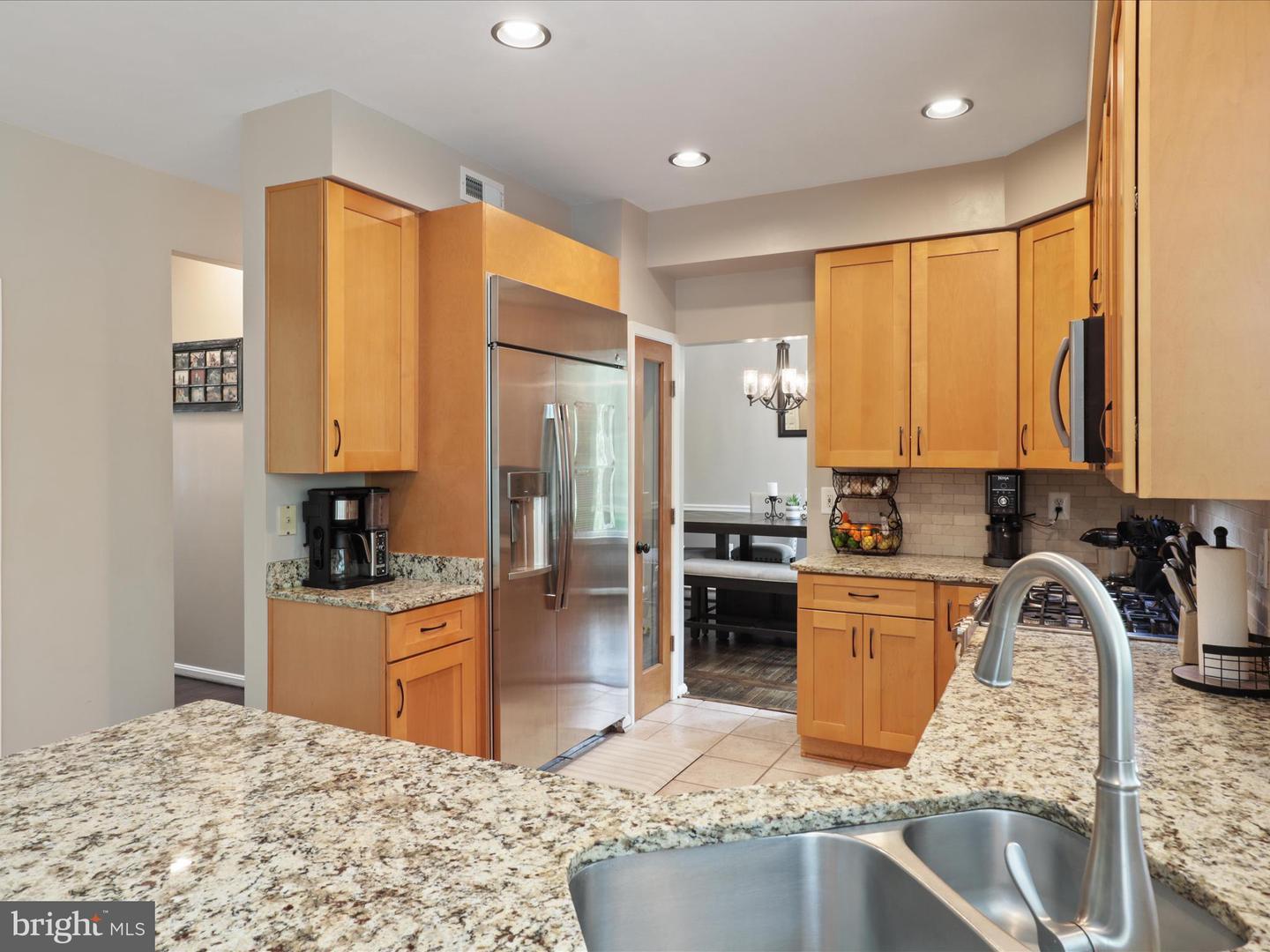 6213 OAKLAND DR, WOODBRIDGE, Virginia 22193, 4 Bedrooms Bedrooms, ,3 BathroomsBathrooms,Residential,For sale,6213 OAKLAND DR,VAPW2094256 MLS # VAPW2094256