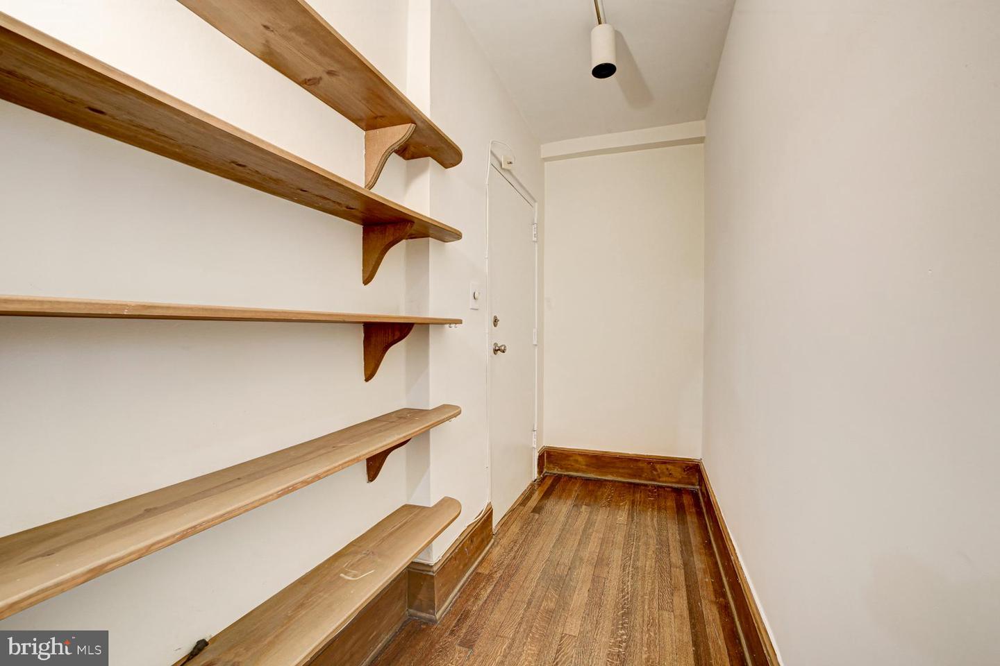 1726 17TH ST NW #203, WASHINGTON, District Of Columbia 20009, 1 Bedroom Bedrooms, ,1 BathroomBathrooms,Residential,For sale,1726 17TH ST NW #203,DCDC2199894 MLS # DCDC2199894