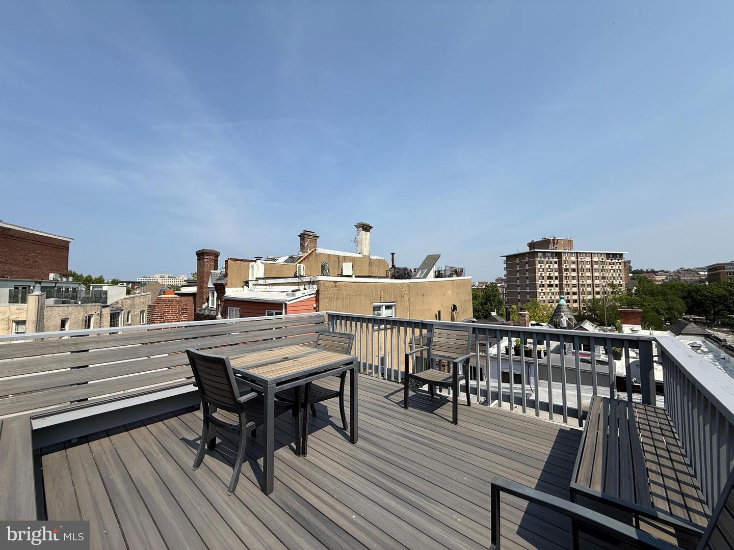 1726 17TH ST NW #203, WASHINGTON, District Of Columbia 20009, 1 Bedroom Bedrooms, ,1 BathroomBathrooms,Residential,For sale,1726 17TH ST NW #203,DCDC2199894 MLS # DCDC2199894