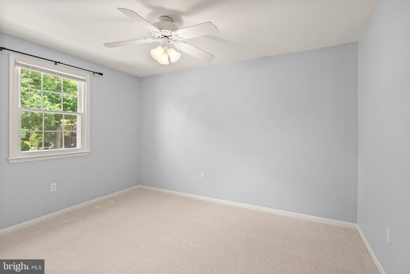 9882 HIGH WATER CT, BURKE, Virginia 22015, 3 Bedrooms Bedrooms, ,2 BathroomsBathrooms,Residential,For sale,9882 HIGH WATER CT,VAFX2240130 MLS # VAFX2240130