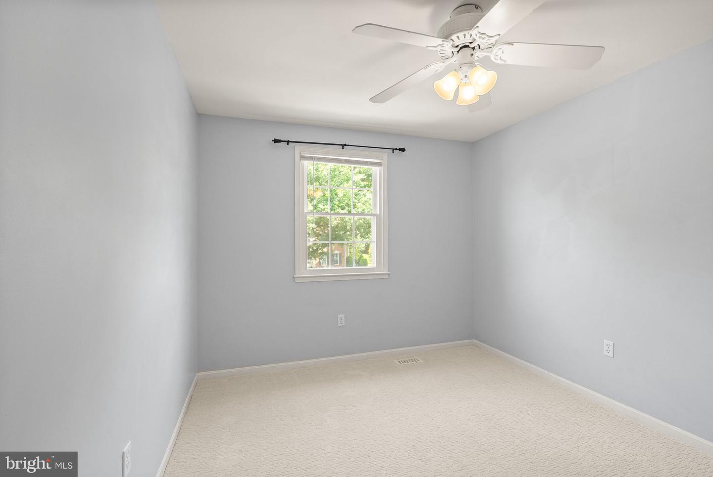 9882 HIGH WATER CT, BURKE, Virginia 22015, 3 Bedrooms Bedrooms, ,2 BathroomsBathrooms,Residential,For sale,9882 HIGH WATER CT,VAFX2240130 MLS # VAFX2240130