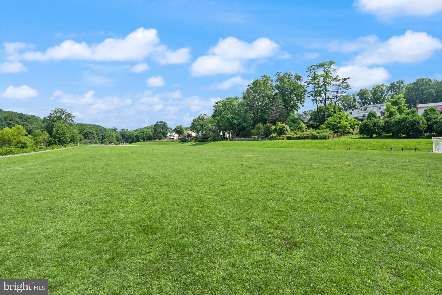 9882 HIGH WATER CT, BURKE, Virginia 22015, 3 Bedrooms Bedrooms, ,2 BathroomsBathrooms,Residential,For sale,9882 HIGH WATER CT,VAFX2240130 MLS # VAFX2240130