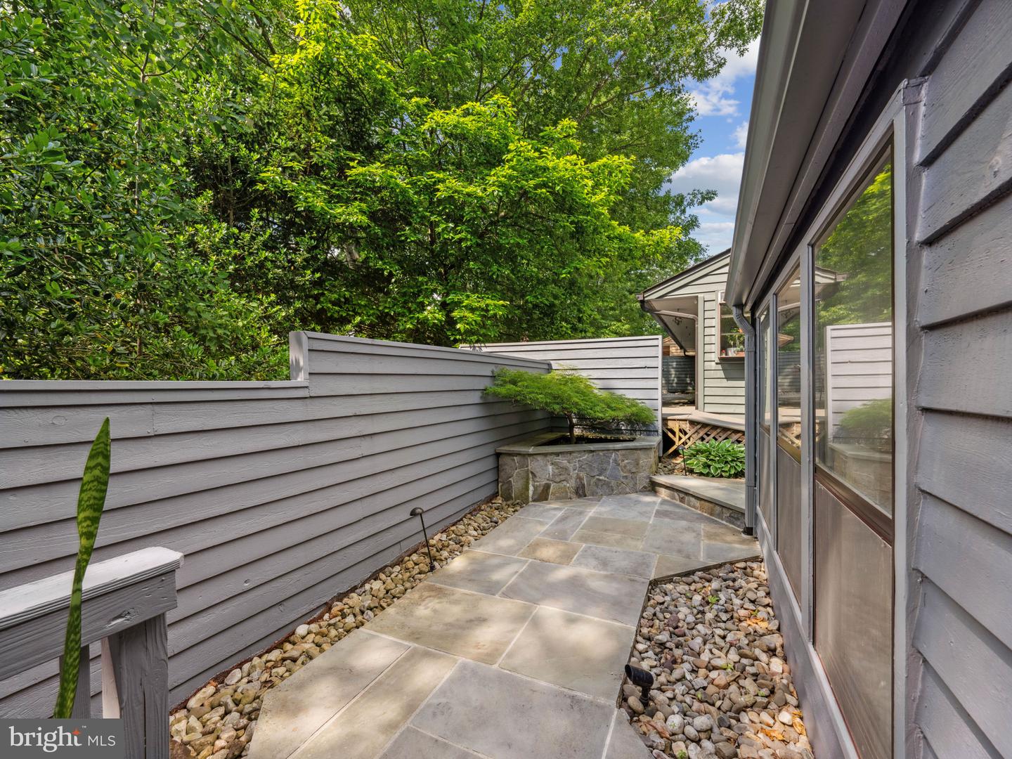 11041 SOLARIDGE DR, RESTON, Virginia 20191, 3 Bedrooms Bedrooms, ,2 BathroomsBathrooms,Residential,For sale,11041 SOLARIDGE DR,VAFX2240200 MLS # VAFX2240200