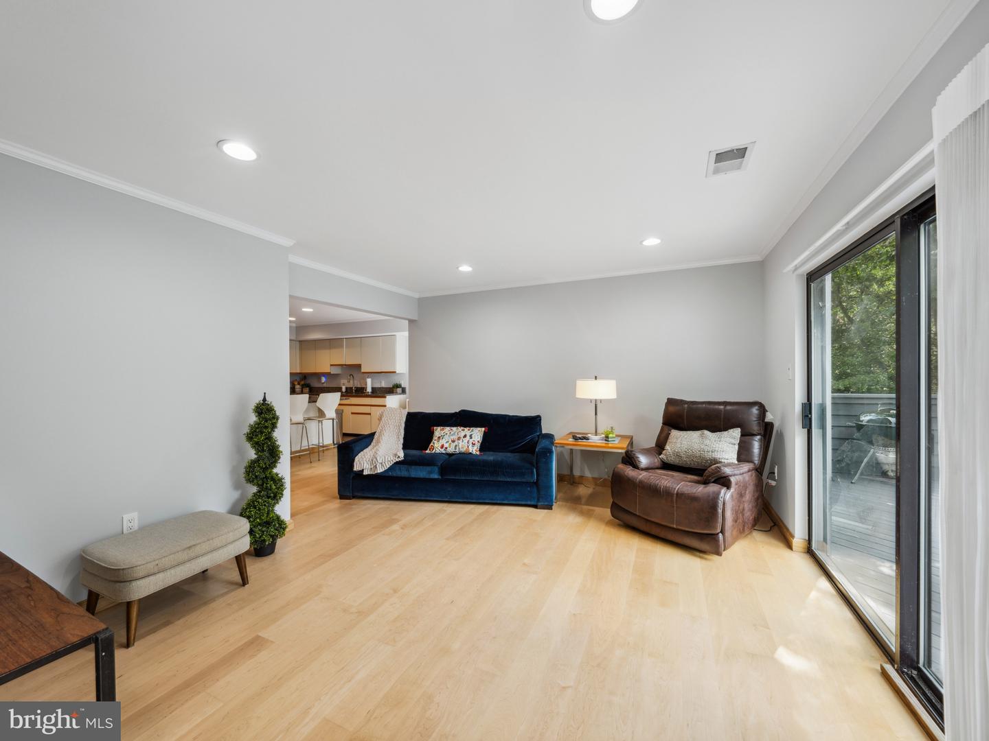 11041 SOLARIDGE DR, RESTON, Virginia 20191, 3 Bedrooms Bedrooms, ,2 BathroomsBathrooms,Residential,For sale,11041 SOLARIDGE DR,VAFX2240200 MLS # VAFX2240200
