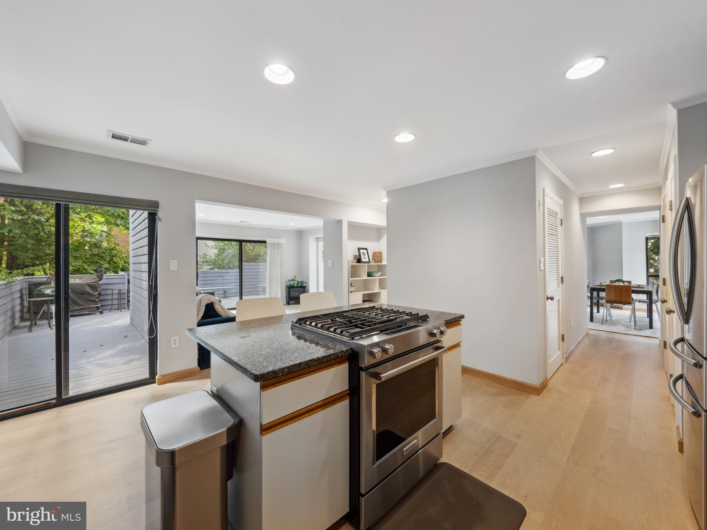 11041 SOLARIDGE DR, RESTON, Virginia 20191, 3 Bedrooms Bedrooms, ,2 BathroomsBathrooms,Residential,For sale,11041 SOLARIDGE DR,VAFX2240200 MLS # VAFX2240200