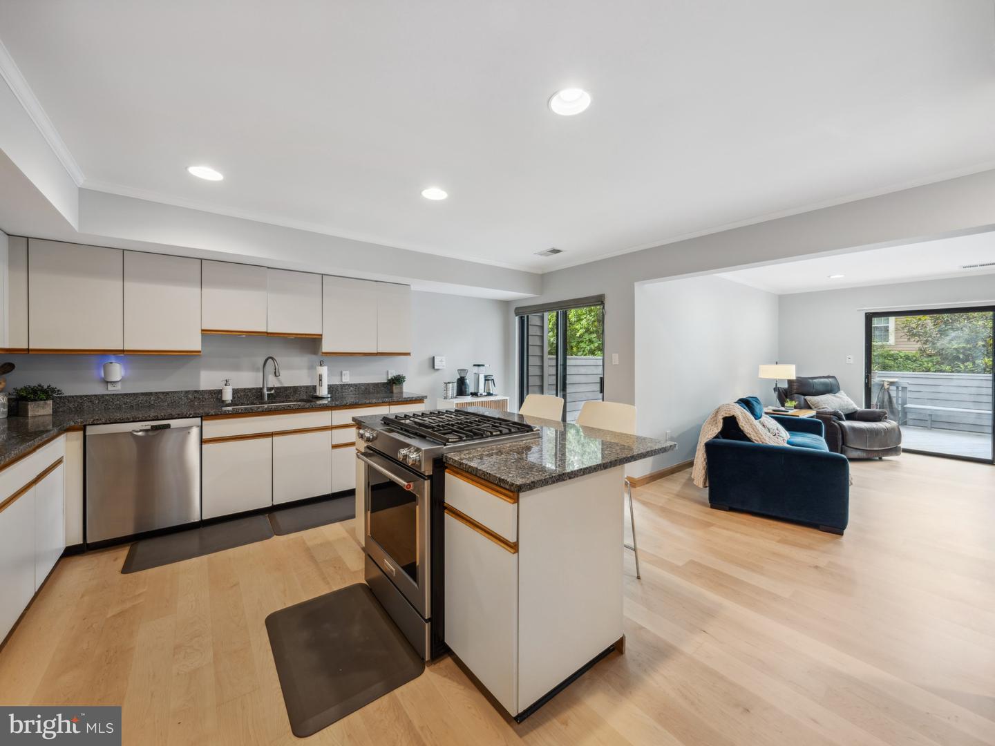 11041 SOLARIDGE DR, RESTON, Virginia 20191, 3 Bedrooms Bedrooms, ,2 BathroomsBathrooms,Residential,For sale,11041 SOLARIDGE DR,VAFX2240200 MLS # VAFX2240200