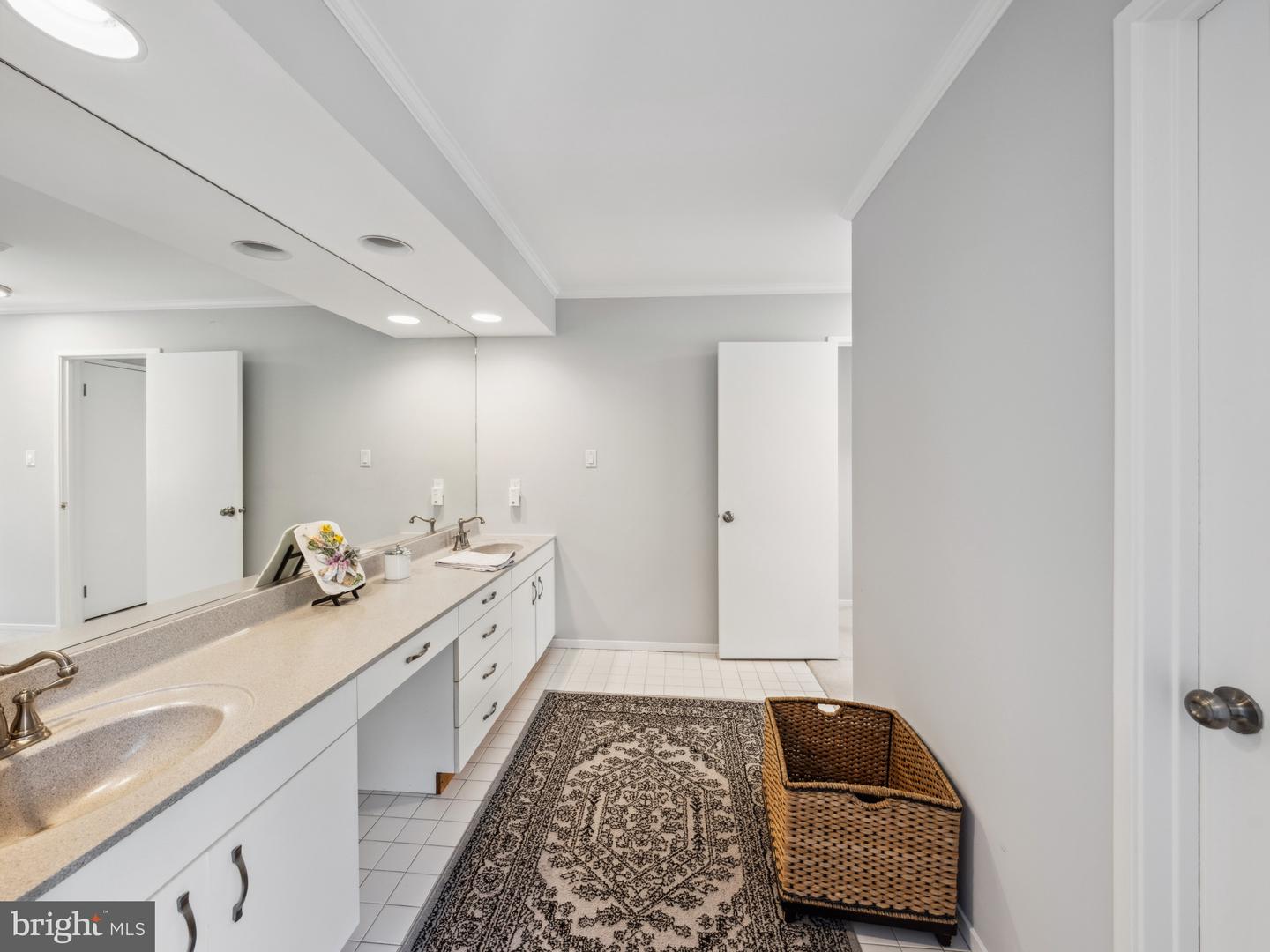 11041 SOLARIDGE DR, RESTON, Virginia 20191, 3 Bedrooms Bedrooms, ,2 BathroomsBathrooms,Residential,For sale,11041 SOLARIDGE DR,VAFX2240200 MLS # VAFX2240200