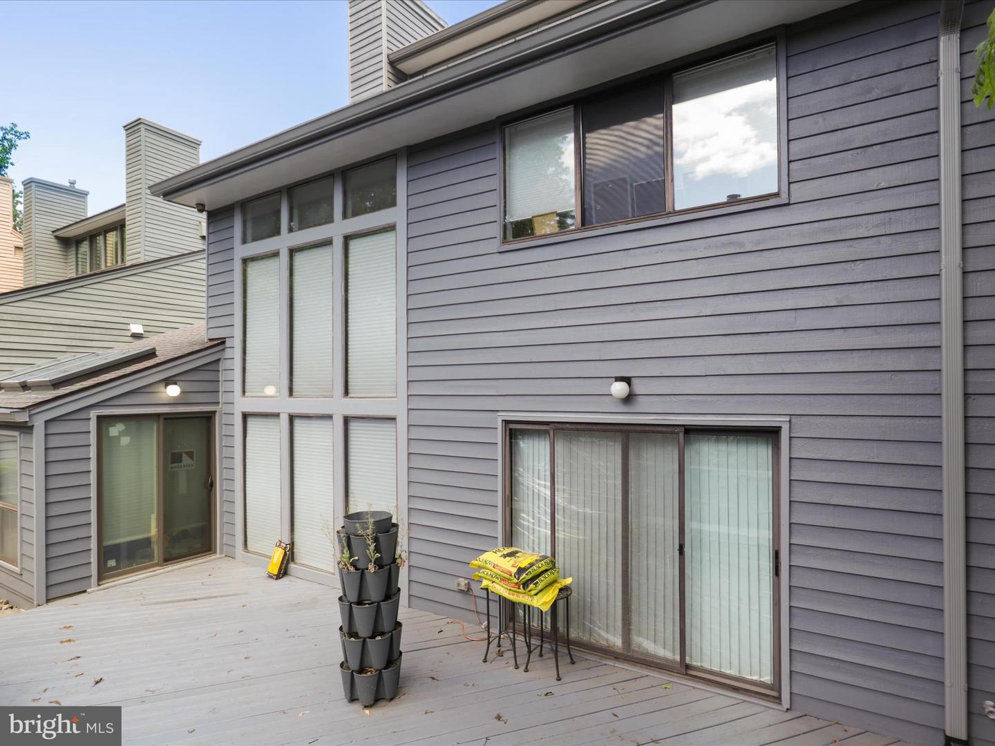 11041 SOLARIDGE DR, RESTON, Virginia 20191, 3 Bedrooms Bedrooms, ,2 BathroomsBathrooms,Residential,For sale,11041 SOLARIDGE DR,VAFX2240200 MLS # VAFX2240200