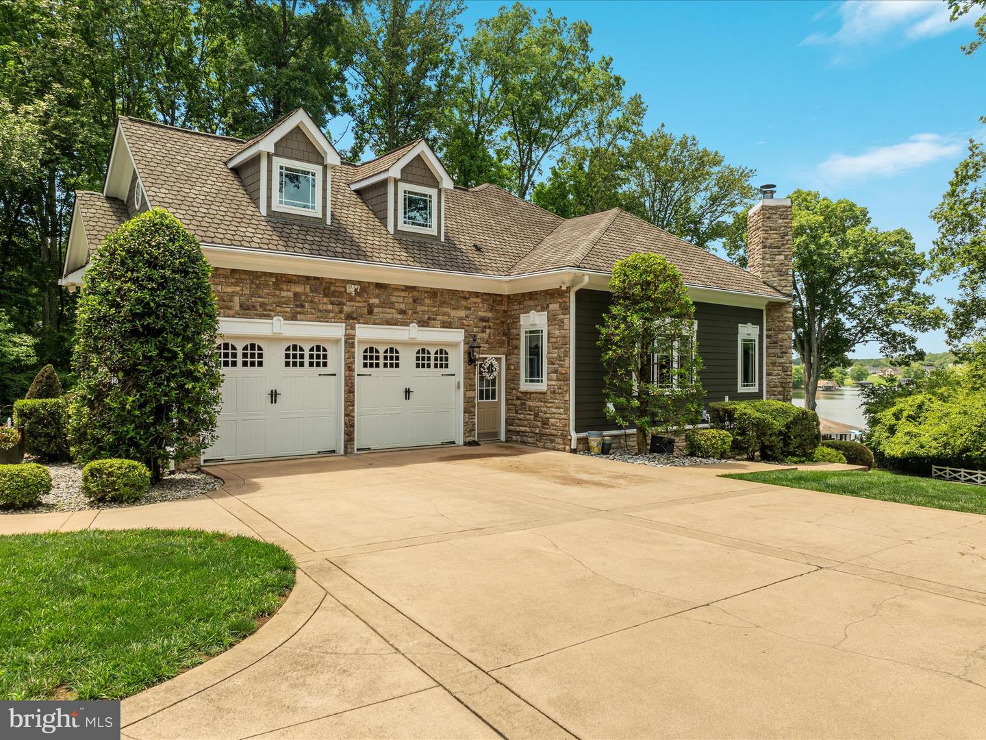 6723 WATER VIEW LN, MINERAL, Virginia 23117, 7 Bedrooms Bedrooms, ,4 BathroomsBathrooms,Residential,For sale,6723 WATER VIEW LN,VASP2033102 MLS # VASP2033102