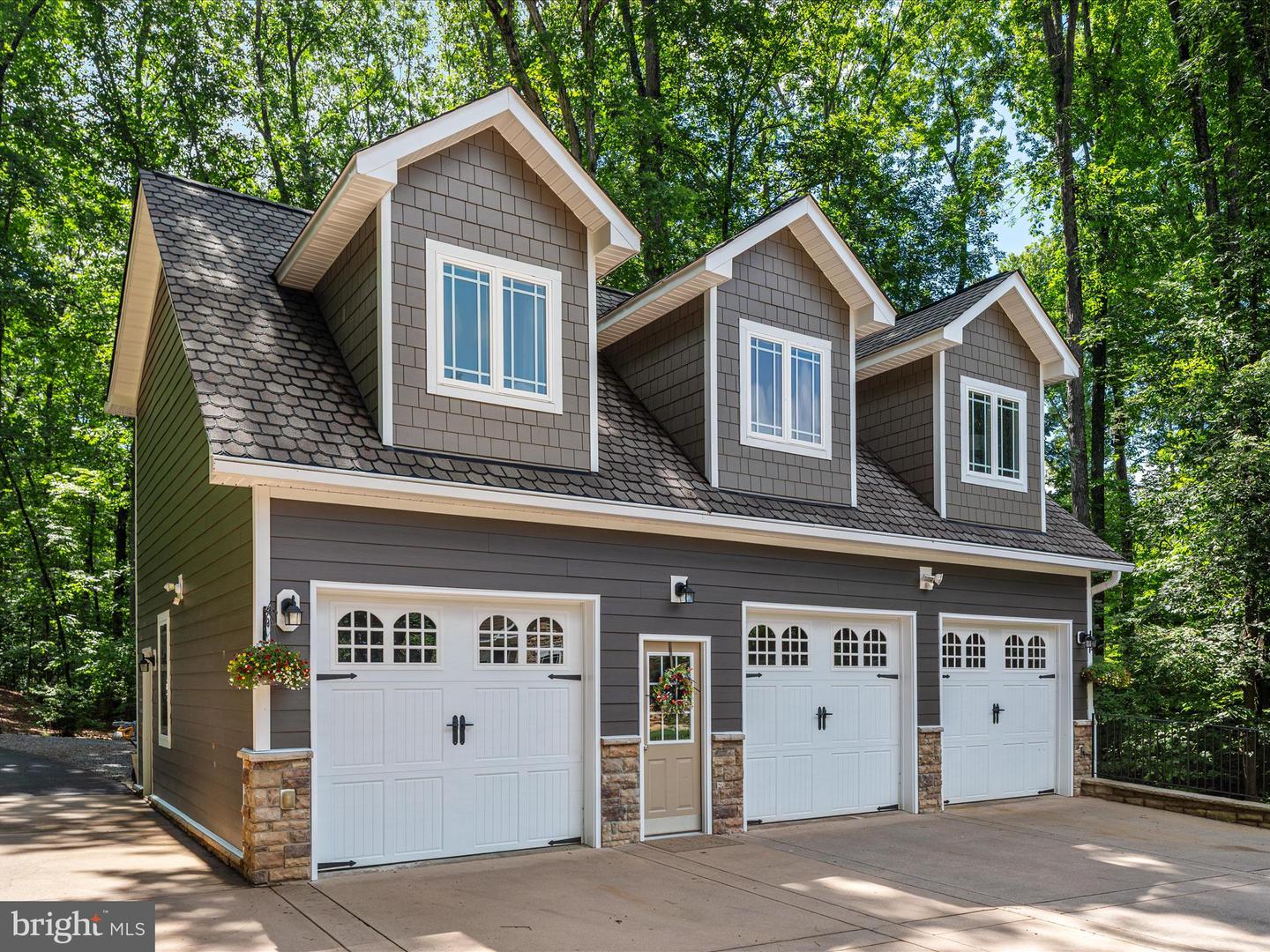 6723 WATER VIEW LN, MINERAL, Virginia 23117, 7 Bedrooms Bedrooms, ,4 BathroomsBathrooms,Residential,For sale,6723 WATER VIEW LN,VASP2033102 MLS # VASP2033102