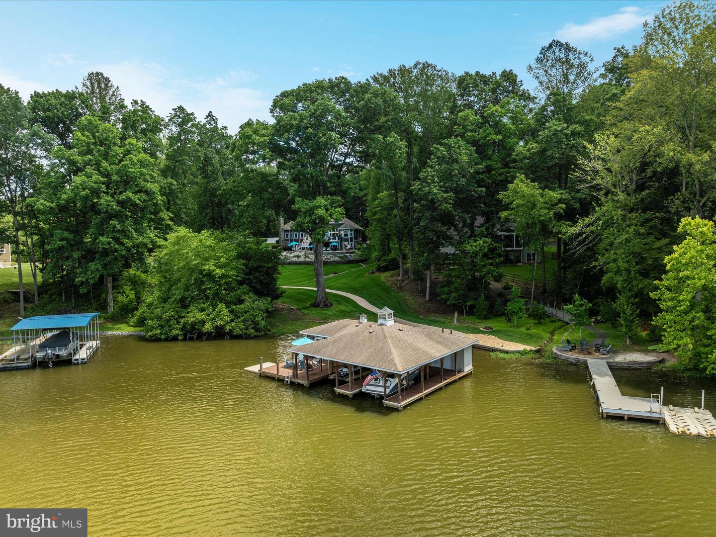 6723 WATER VIEW LN, MINERAL, Virginia 23117, 7 Bedrooms Bedrooms, ,4 BathroomsBathrooms,Residential,For sale,6723 WATER VIEW LN,VASP2033102 MLS # VASP2033102