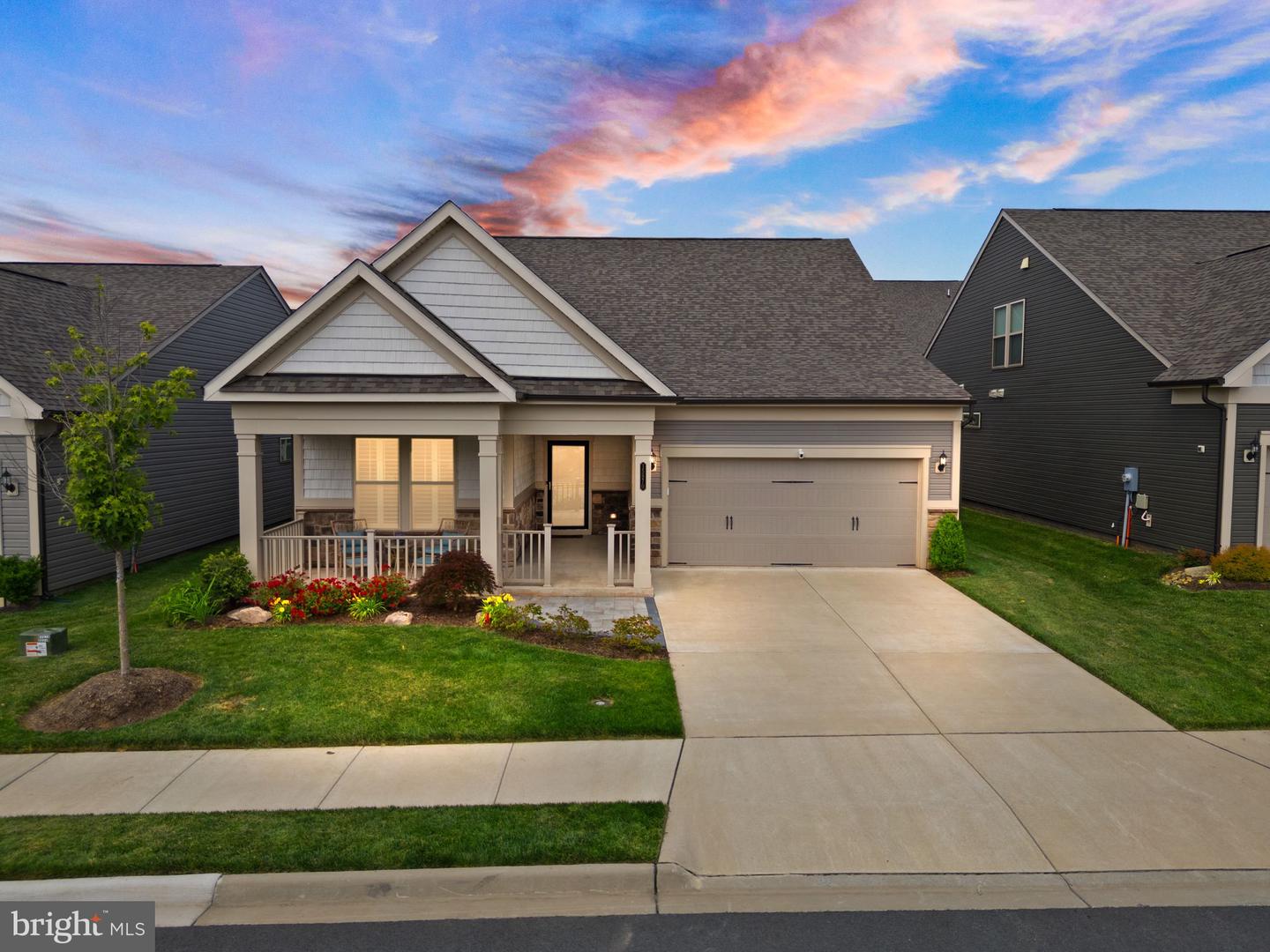 15970 SWEET VIOLET LN, HAYMARKET, Virginia 20169, 3 Bedrooms Bedrooms, ,3 BathroomsBathrooms,Residential,For sale,15970 SWEET VIOLET LN,VAPW2094580 MLS # VAPW2094580