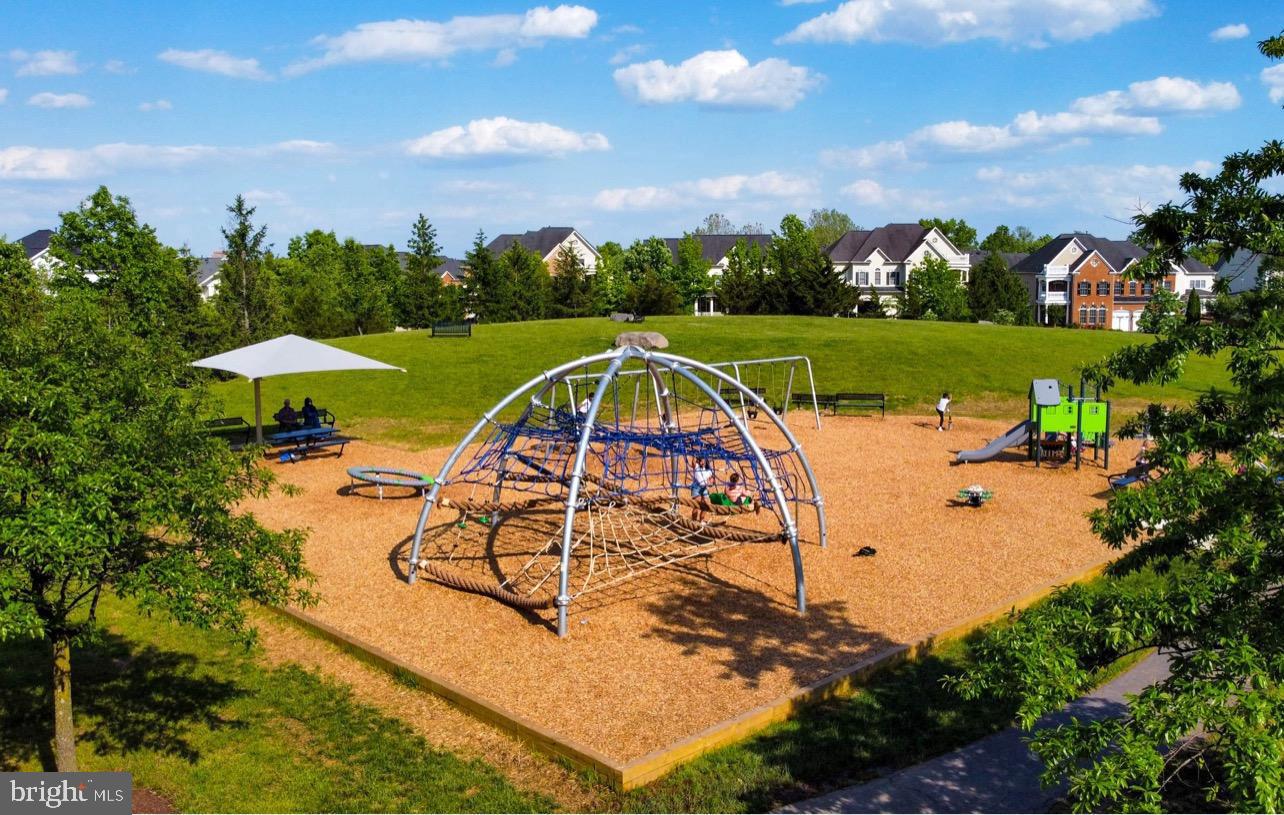 18985 COREOPSIS TER, LEESBURG, Virginia 20176, 3 Bedrooms Bedrooms, ,3 BathroomsBathrooms,Residential,For sale,18985 COREOPSIS TER,VALO2096438 MLS # VALO2096438