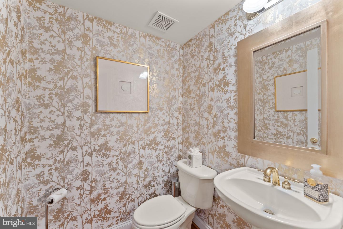 18985 COREOPSIS TER, LEESBURG, Virginia 20176, 3 Bedrooms Bedrooms, ,3 BathroomsBathrooms,Residential,For sale,18985 COREOPSIS TER,VALO2096438 MLS # VALO2096438