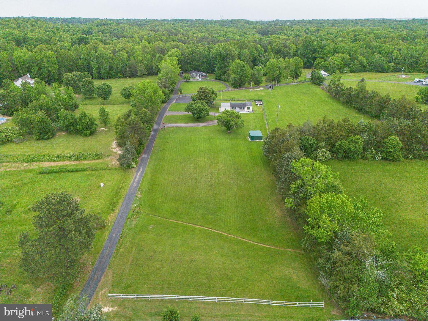 90 HOMERS LN, FREDERICKSBURG, Virginia 22405, 3 Bedrooms Bedrooms, ,2 BathroomsBathrooms,Residential,For sale,90 HOMERS LN,VAST2038862 MLS # VAST2038862