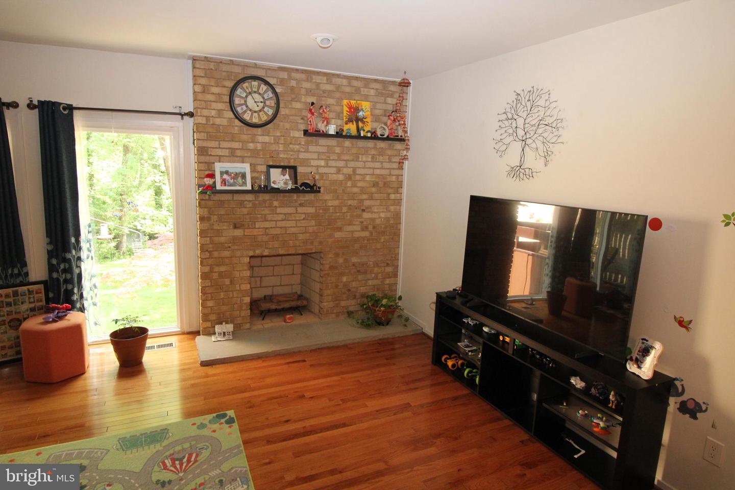 3187 READSBOROUGH CT, FAIRFAX, Virginia 22031, 3 Bedrooms Bedrooms, ,2 BathroomsBathrooms,Residential,For sale,3187 READSBOROUGH CT,VAFX2241072 MLS # VAFX2241072