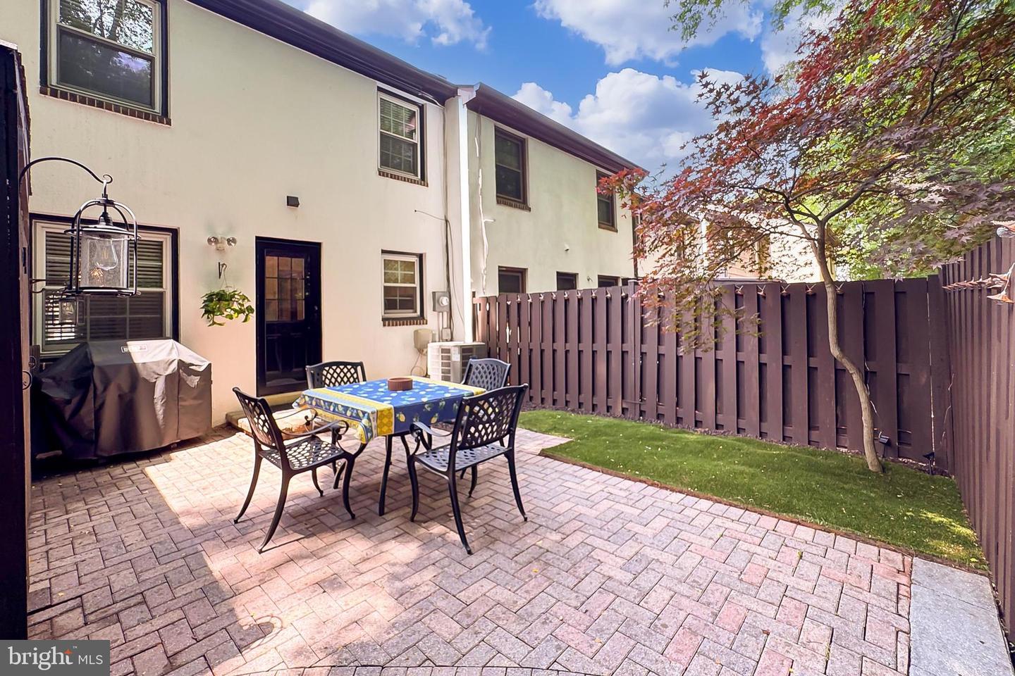 2929 ESPANA CT, FAIRFAX, Virginia 22031, 3 Bedrooms Bedrooms, ,2 BathroomsBathrooms,Residential,For sale,2929 ESPANA CT,VAFX2241312 MLS # VAFX2241312