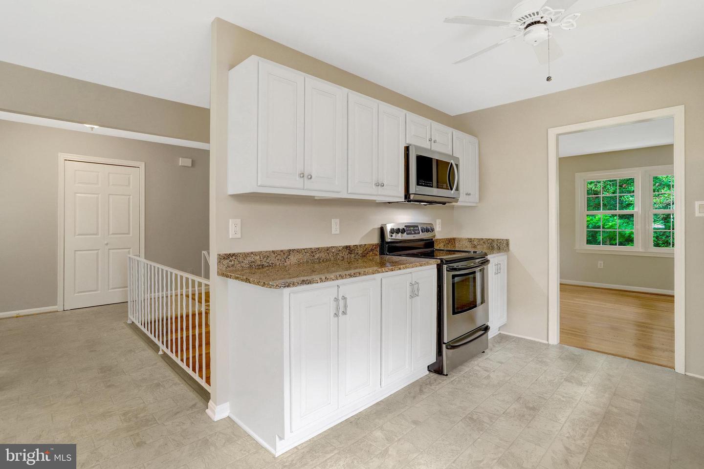 8706 FOX RIDGE RD, SPRINGFIELD, Virginia 22152, 4 Bedrooms Bedrooms, ,3 BathroomsBathrooms,Residential,For sale,8706 FOX RIDGE RD,VAFX2241576 MLS # VAFX2241576