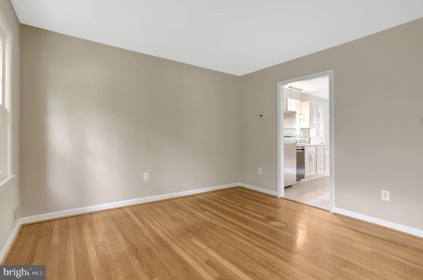 8706 FOX RIDGE RD, SPRINGFIELD, Virginia 22152, 4 Bedrooms Bedrooms, ,3 BathroomsBathrooms,Residential,For sale,8706 FOX RIDGE RD,VAFX2241576 MLS # VAFX2241576