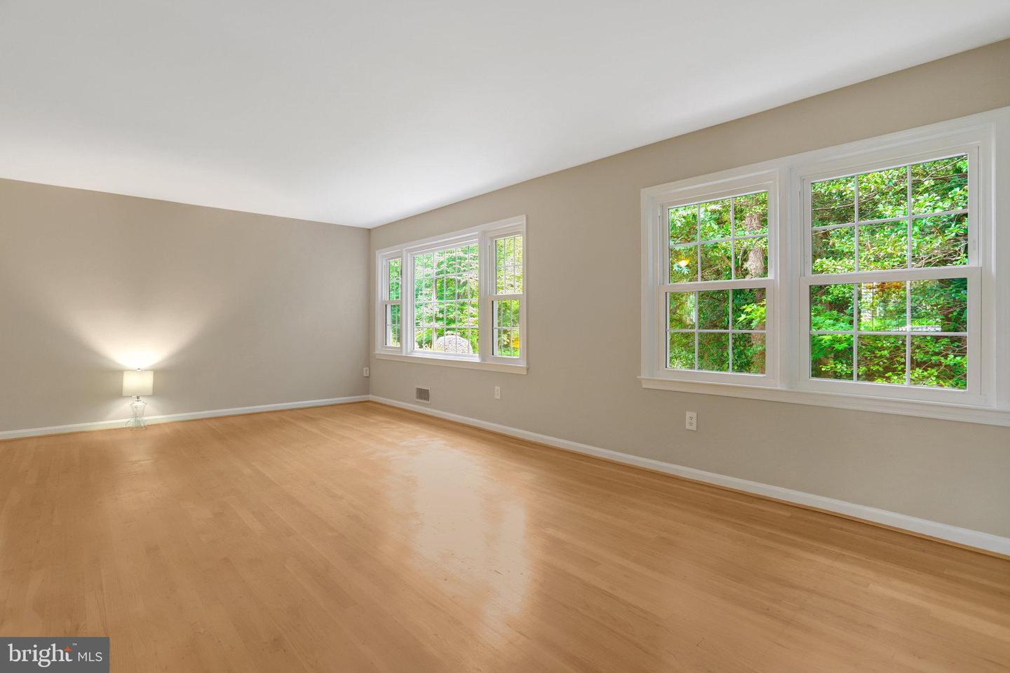 8706 FOX RIDGE RD, SPRINGFIELD, Virginia 22152, 4 Bedrooms Bedrooms, ,3 BathroomsBathrooms,Residential,For sale,8706 FOX RIDGE RD,VAFX2241576 MLS # VAFX2241576