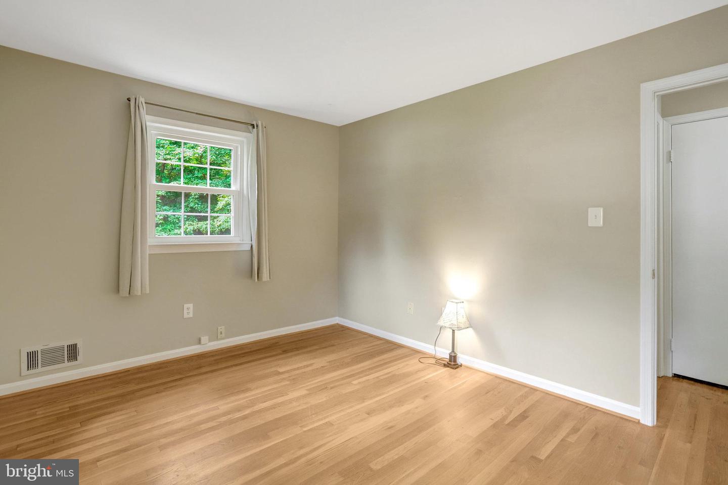 8706 FOX RIDGE RD, SPRINGFIELD, Virginia 22152, 4 Bedrooms Bedrooms, ,3 BathroomsBathrooms,Residential,For sale,8706 FOX RIDGE RD,VAFX2241576 MLS # VAFX2241576