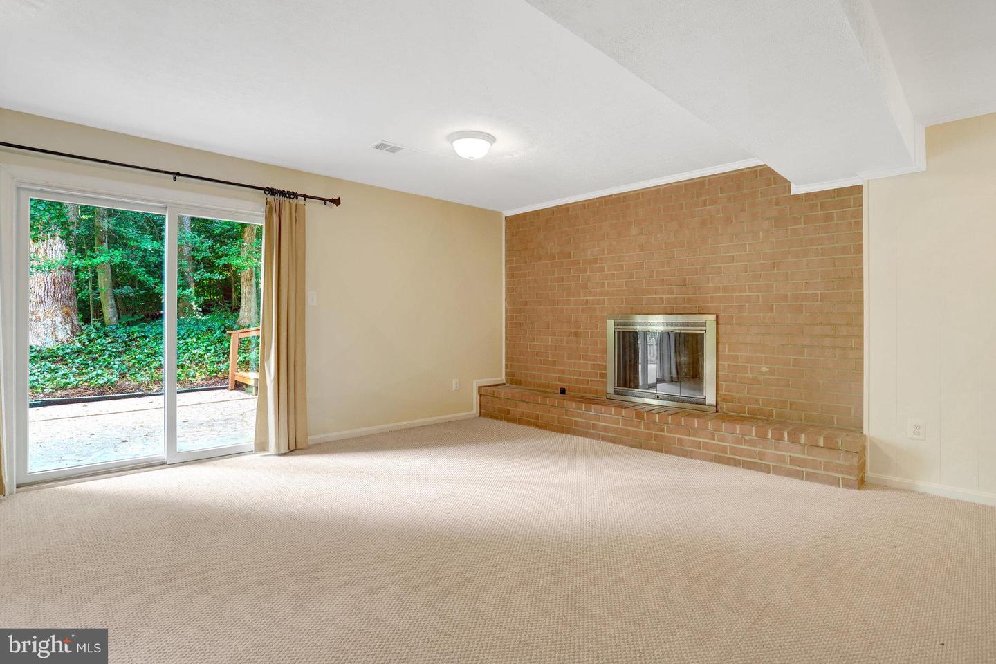 8706 FOX RIDGE RD, SPRINGFIELD, Virginia 22152, 4 Bedrooms Bedrooms, ,3 BathroomsBathrooms,Residential,For sale,8706 FOX RIDGE RD,VAFX2241576 MLS # VAFX2241576