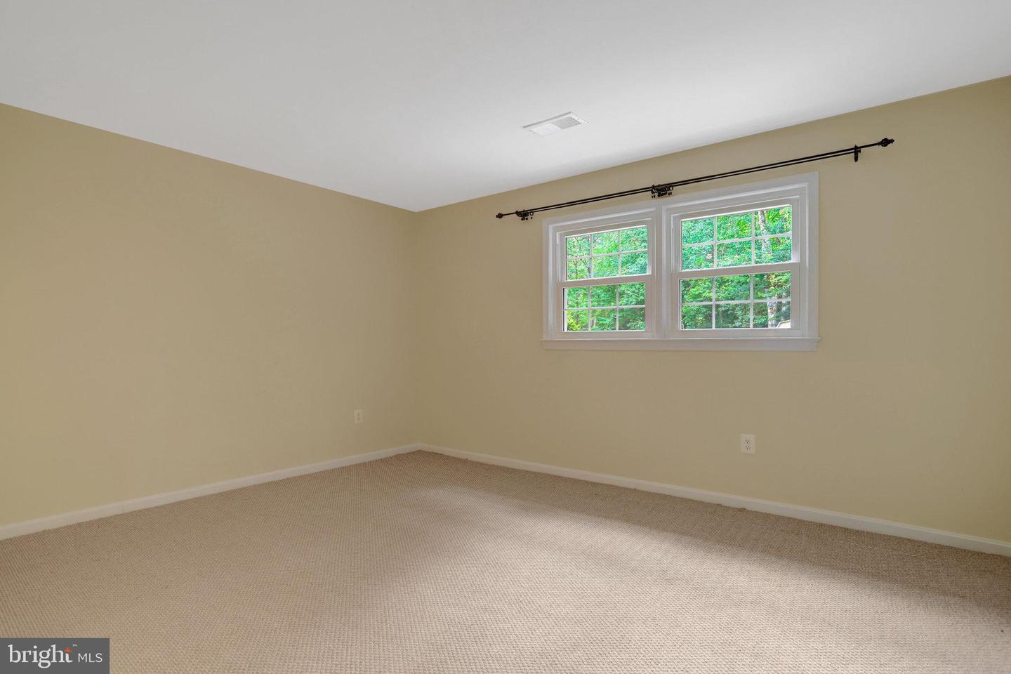 8706 FOX RIDGE RD, SPRINGFIELD, Virginia 22152, 4 Bedrooms Bedrooms, ,3 BathroomsBathrooms,Residential,For sale,8706 FOX RIDGE RD,VAFX2241576 MLS # VAFX2241576