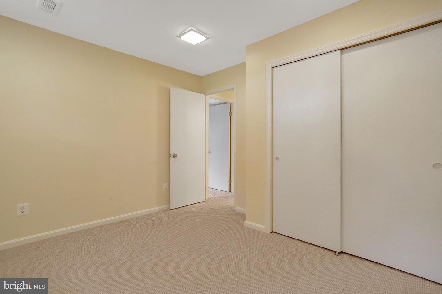 8706 FOX RIDGE RD, SPRINGFIELD, Virginia 22152, 4 Bedrooms Bedrooms, ,3 BathroomsBathrooms,Residential,For sale,8706 FOX RIDGE RD,VAFX2241576 MLS # VAFX2241576
