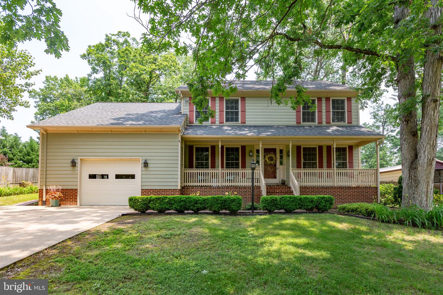 411 LAUREL AVE, FREDERICKSBURG, Virginia 22408, 3 Bedrooms Bedrooms, ,2 BathroomsBathrooms,Residential,For sale,411 LAUREL AVE,VASP2033228 MLS # VASP2033228