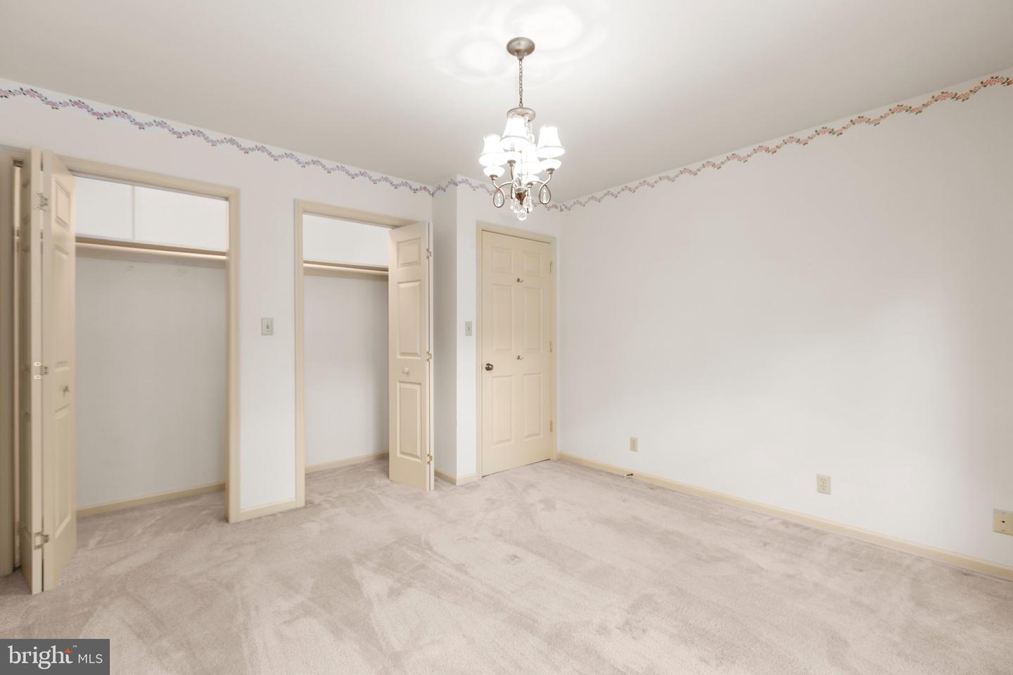411 LAUREL AVE, FREDERICKSBURG, Virginia 22408, 3 Bedrooms Bedrooms, ,2 BathroomsBathrooms,Residential,For sale,411 LAUREL AVE,VASP2033228 MLS # VASP2033228