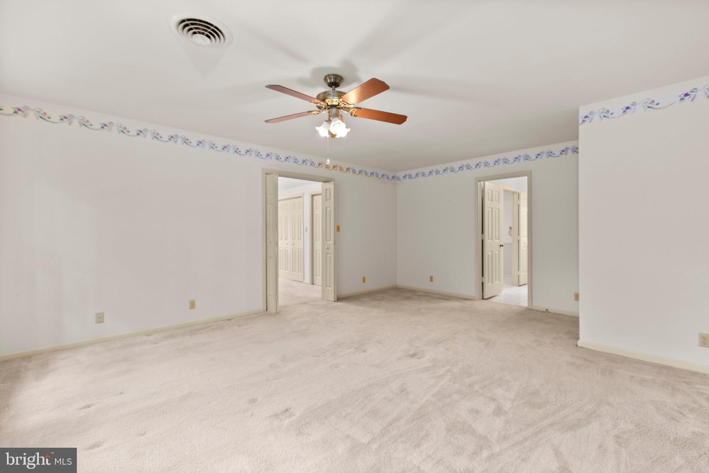 411 LAUREL AVE, FREDERICKSBURG, Virginia 22408, 3 Bedrooms Bedrooms, ,2 BathroomsBathrooms,Residential,For sale,411 LAUREL AVE,VASP2033228 MLS # VASP2033228