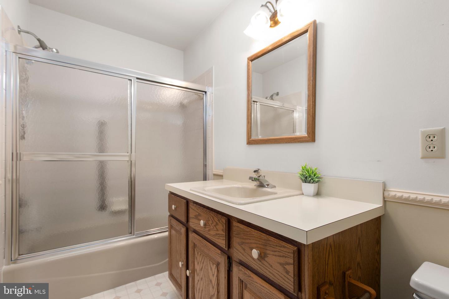 411 LAUREL AVE, FREDERICKSBURG, Virginia 22408, 3 Bedrooms Bedrooms, ,2 BathroomsBathrooms,Residential,For sale,411 LAUREL AVE,VASP2033228 MLS # VASP2033228