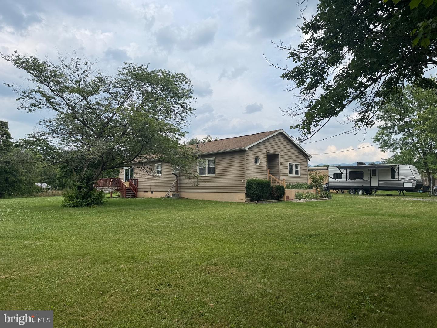 633 RIDGE VIEW LN, SHENANDOAH, Virginia 22849, 3 Bedrooms Bedrooms, ,2 BathroomsBathrooms,Residential,For sale,633 RIDGE VIEW LN,VAPA2004932 MLS # VAPA2004932